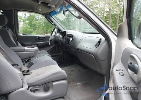 2003 Ford F-150 Lariat/Xl/Xlt из США, поврежденный, VIN 1FTRX18W13NA55808